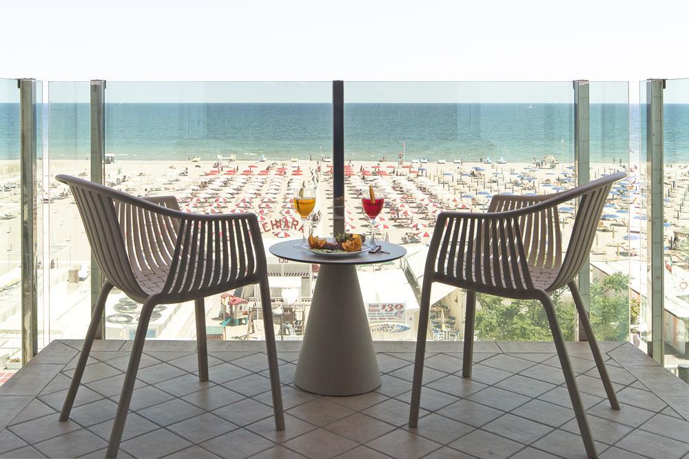 Hotel Regina In Spiaggia Rimini Kültér fotó