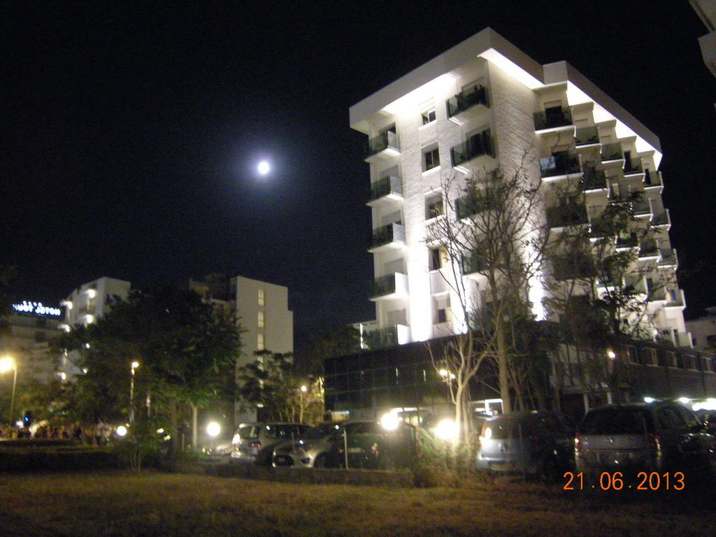 Hotel Regina In Spiaggia Rimini Kültér fotó